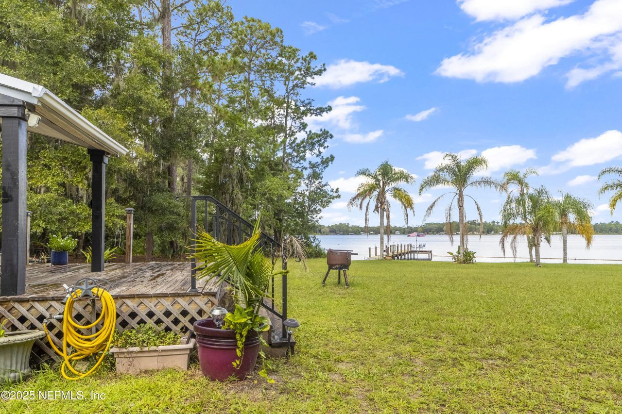 942 State Rd 20, Interlachen, FL 32148 Photo