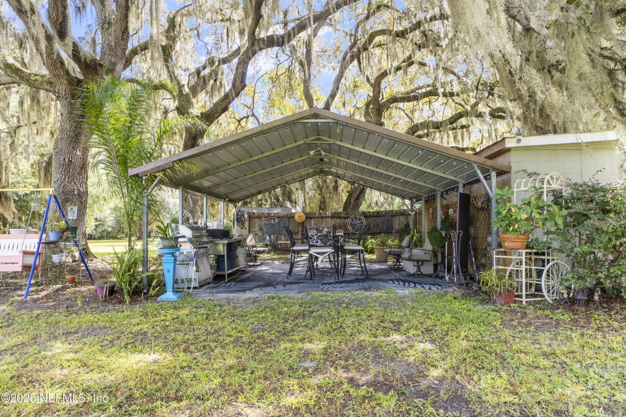 942 State Rd 20, Interlachen, FL 32148 Photo