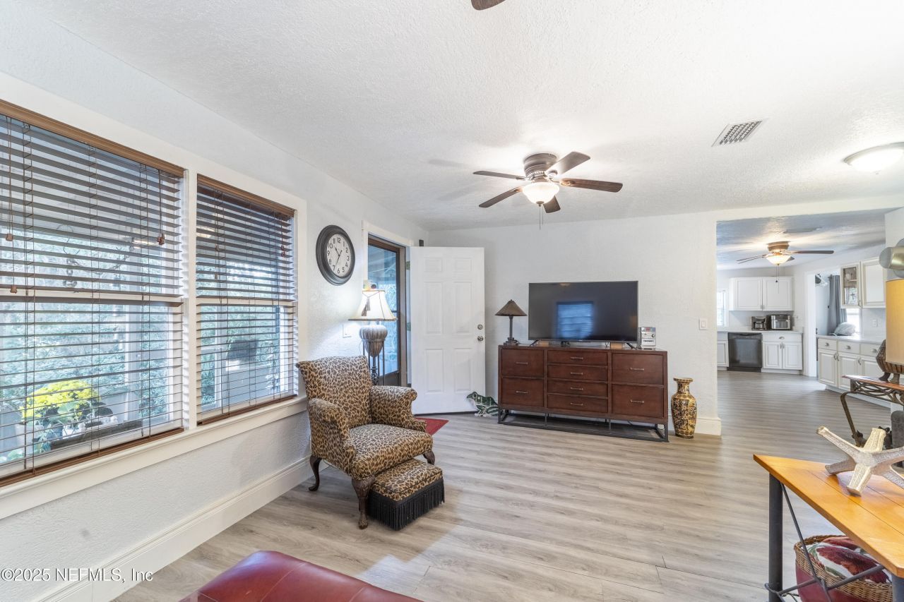 942 State Rd 20, Interlachen, FL 32148 Photo