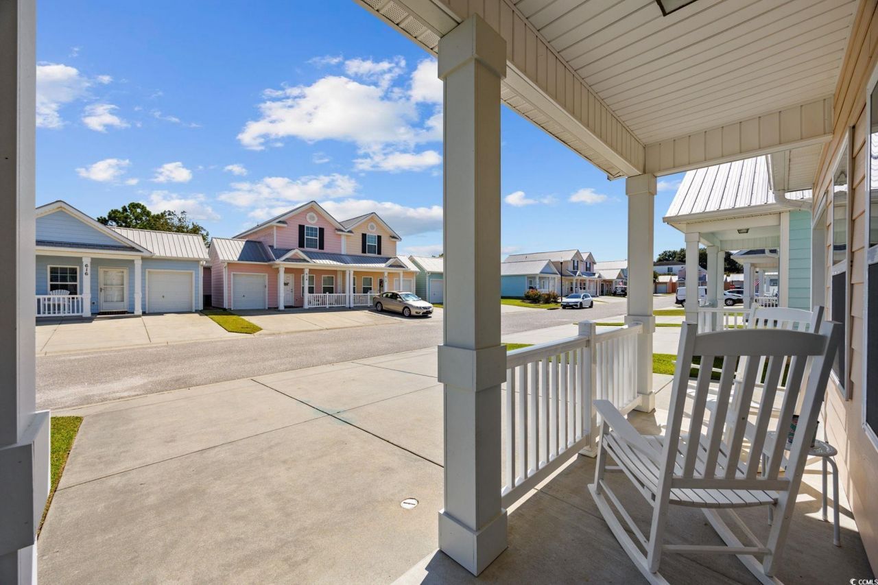 611 Surfsong Way Photo 5