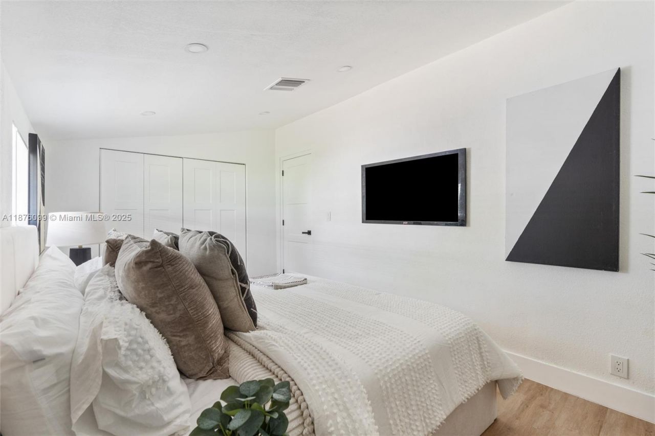 3230 Taft St, Hollywood, FL 33021 Photo