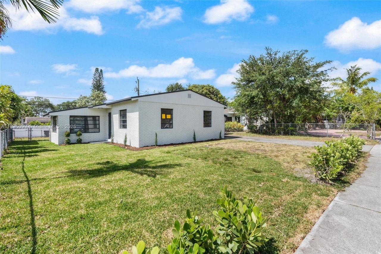 3230 Taft St, Hollywood, FL 33021 Photo