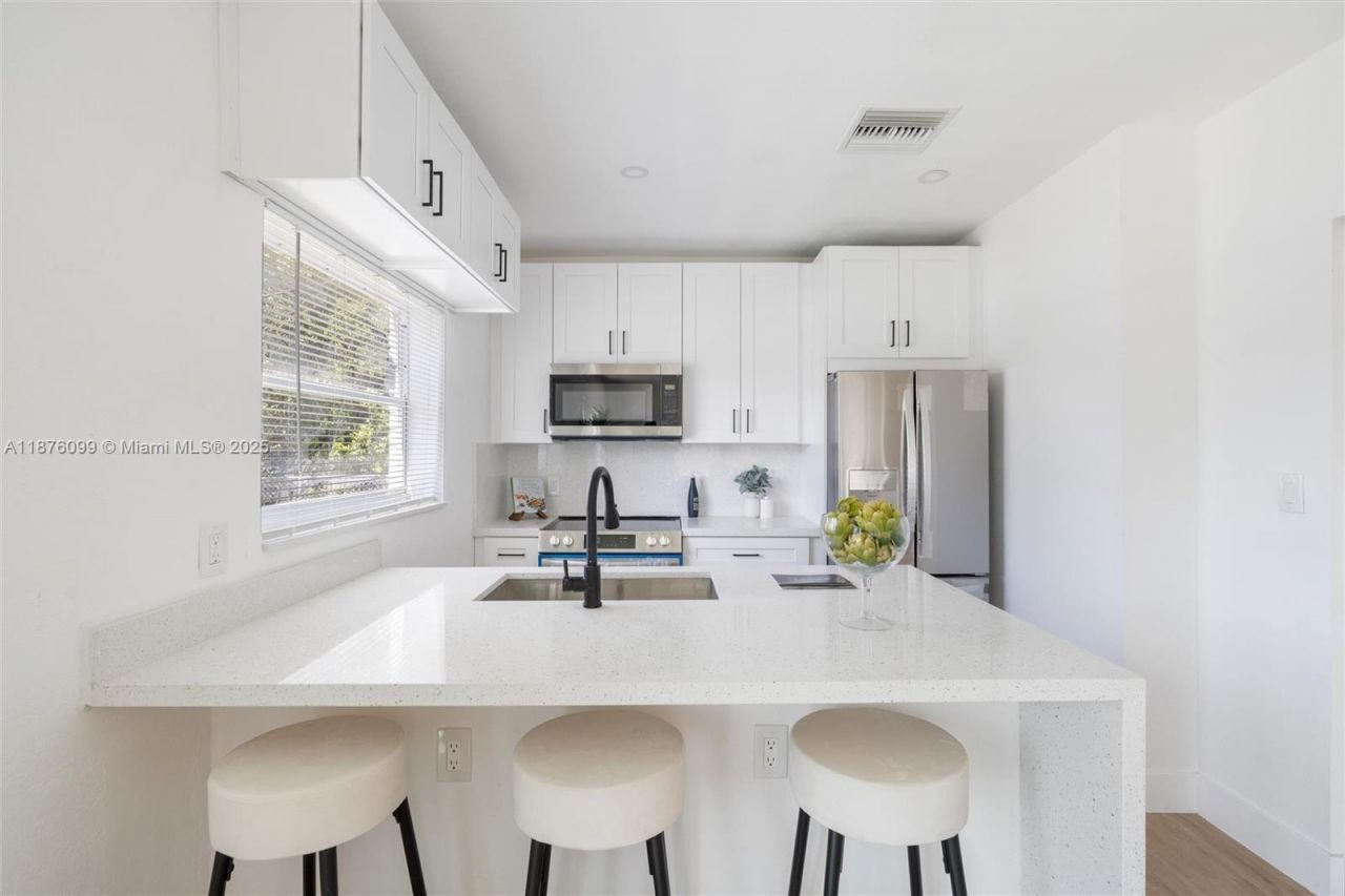 3230 Taft St, Hollywood, FL 33021 Photo