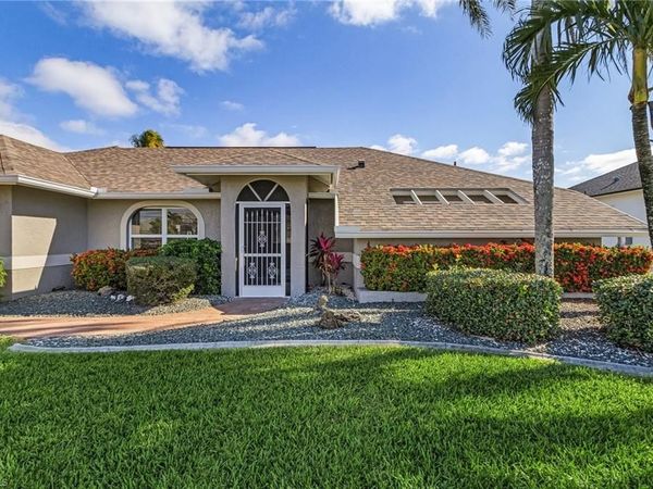 2607 SE 23rd AVE , CAPE CORAL, FL 33904