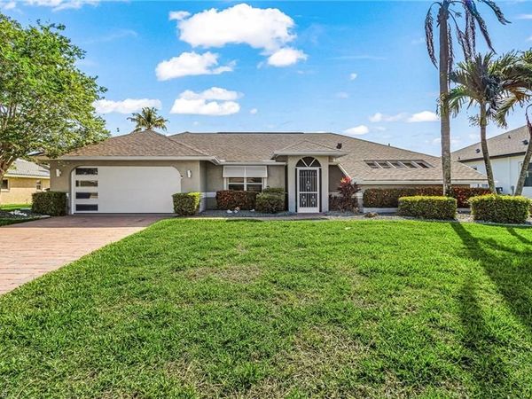 2607 SE 23rd AVE , CAPE CORAL, FL 33904