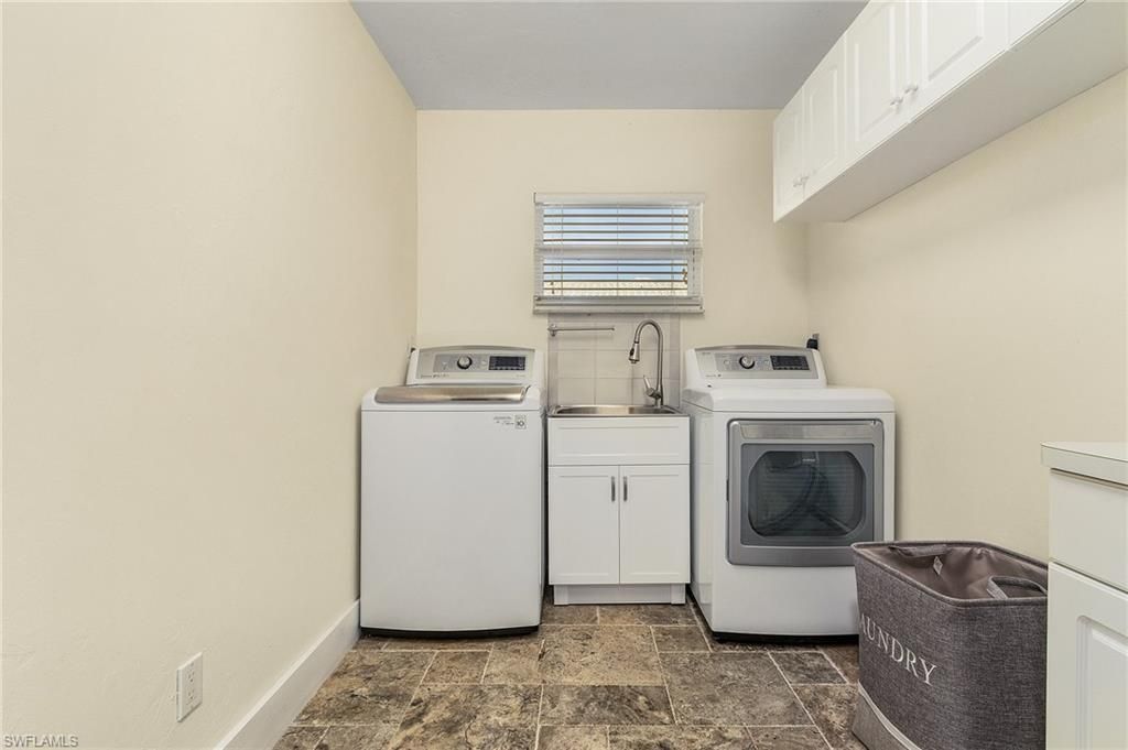 2607 SE 23rd Ave , Cape Coral, FL 33904 Photo