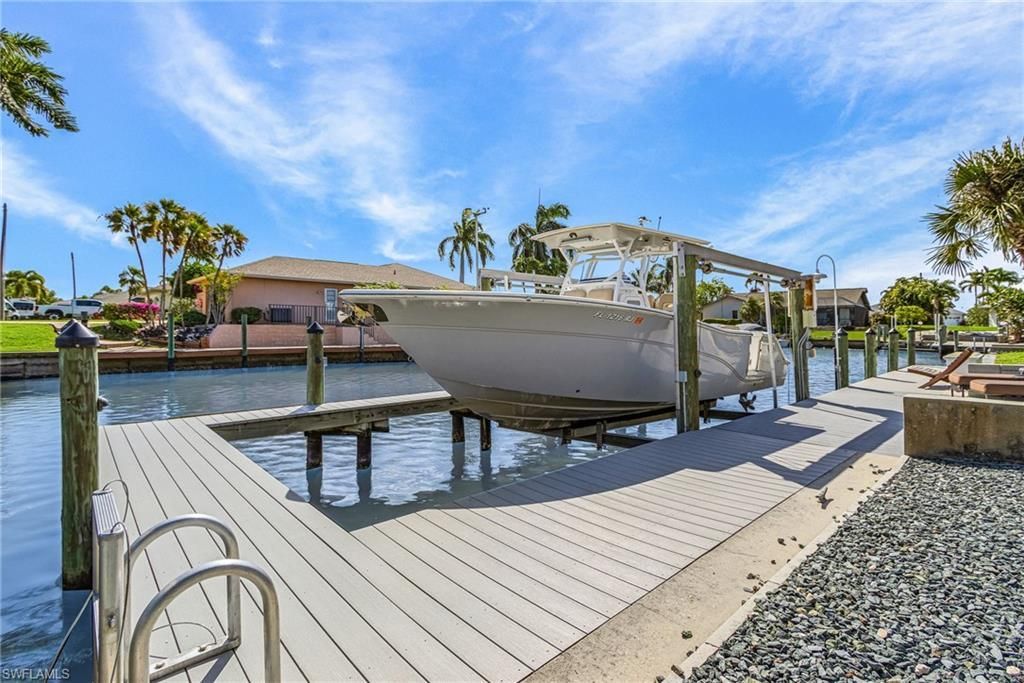 2607 SE 23rd Ave, Cape Coral, FL 33904 Photo