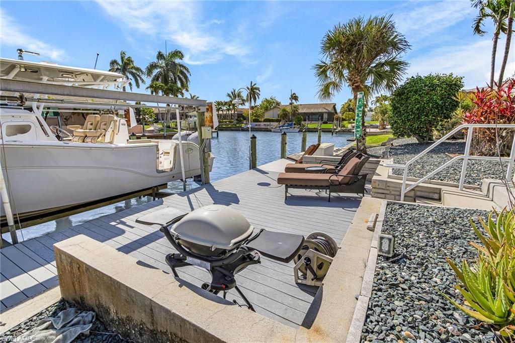 2607 SE 23rd Ave, Cape Coral, FL 33904 Photo