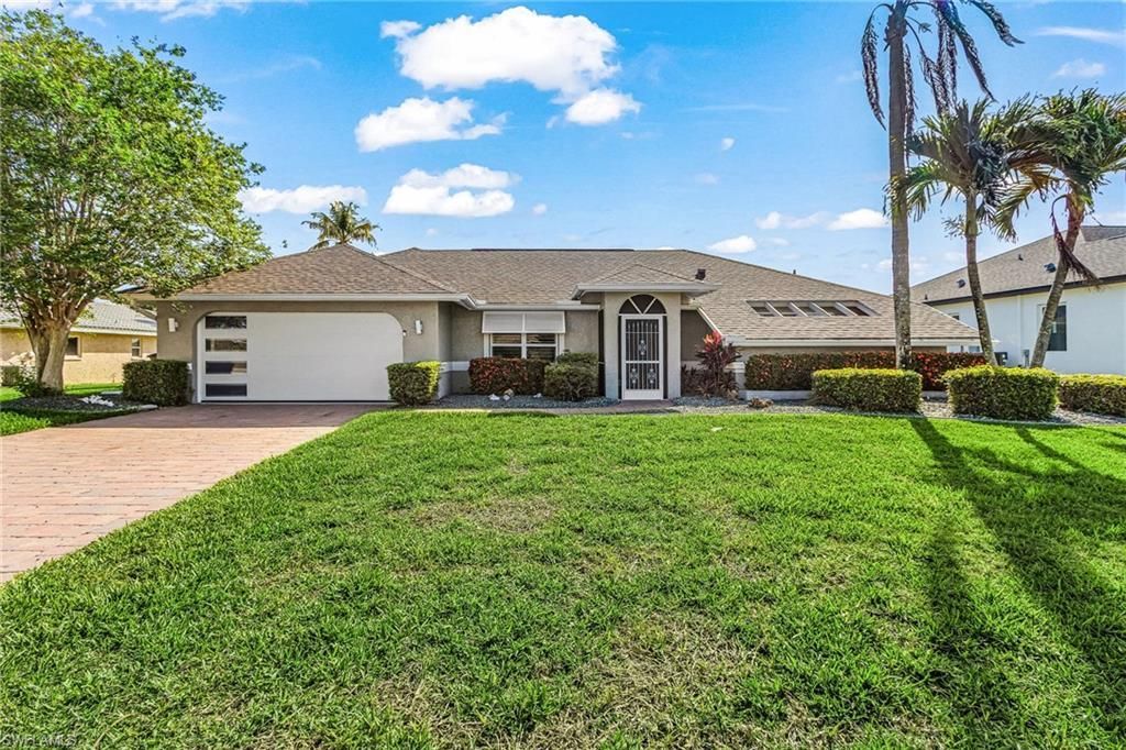 2607 SE 23rd Ave, Cape Coral, FL 33904 Photo