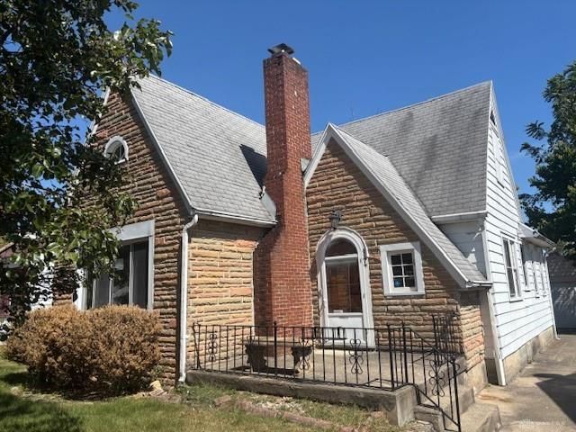 144 Fer Don Road, Dayton, OH 45405 Main Photo