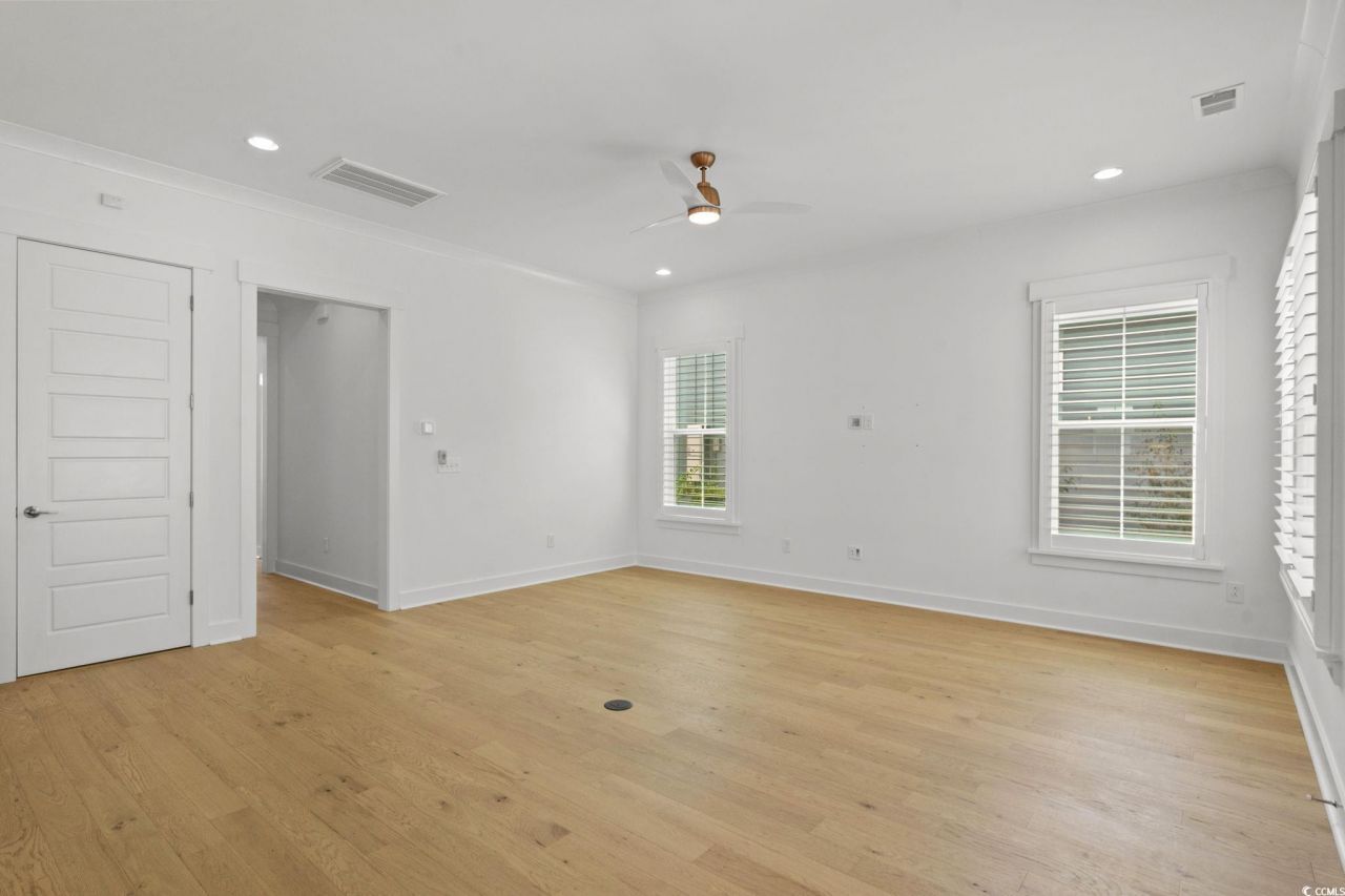 477 Ayrhill Loop Photo 7