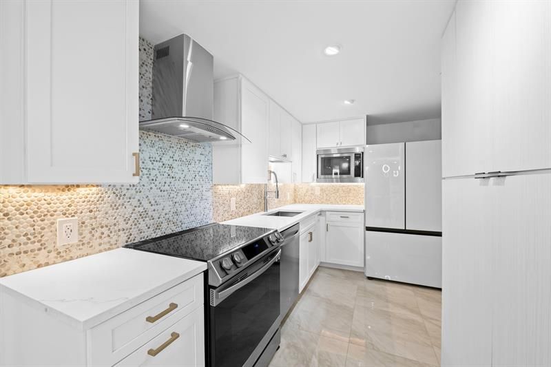 1151 N Fort Lauderdale Beach Boulevard, Unit 14D, Fort Lauderdale, FL 33304 Photo