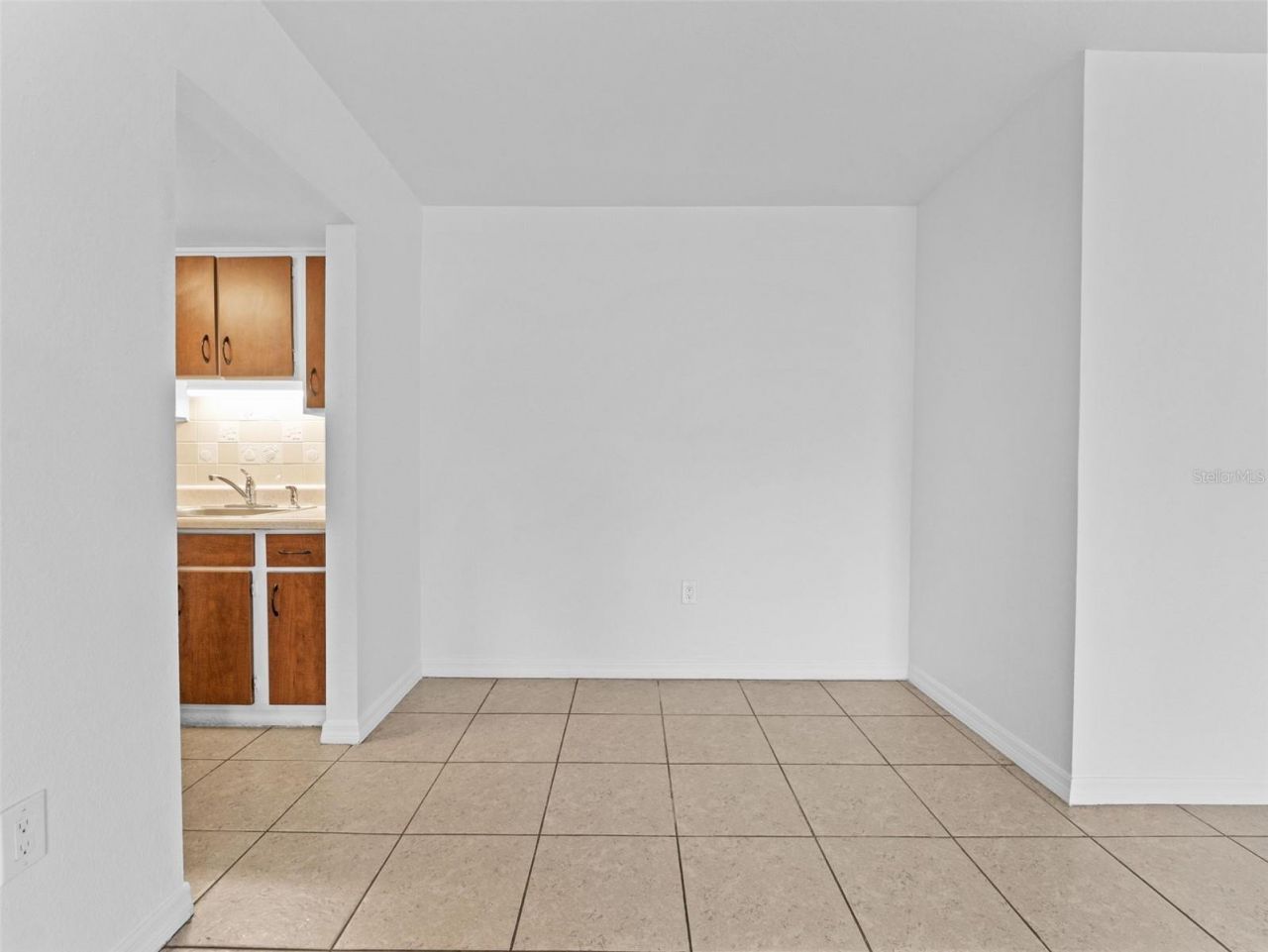 335 47th Avenue N, Unit 244, Saint Petersburg, FL 33703 Photo