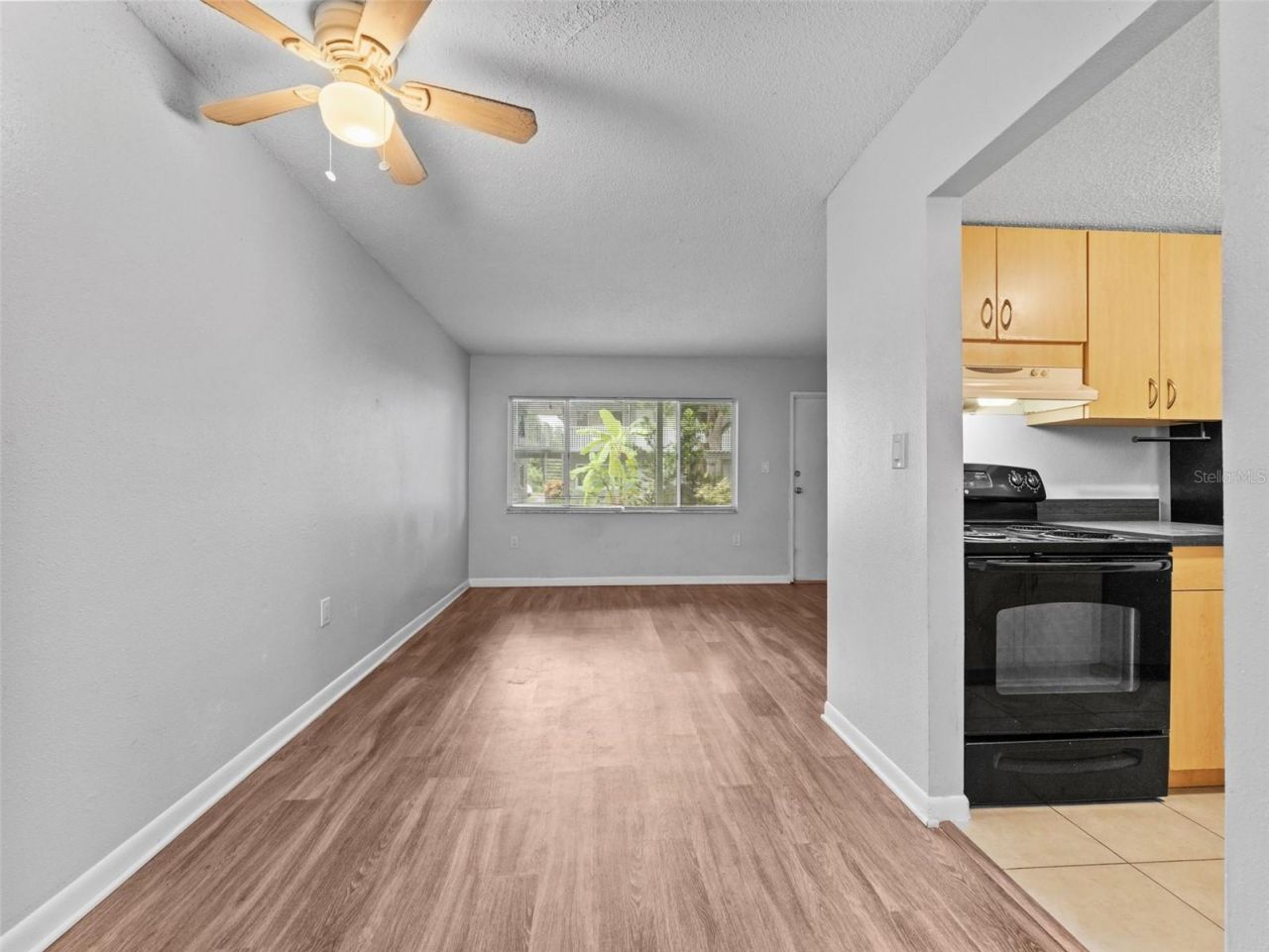 335 47th Avenue N, Unit 244, Saint Petersburg, FL 33703 Photo