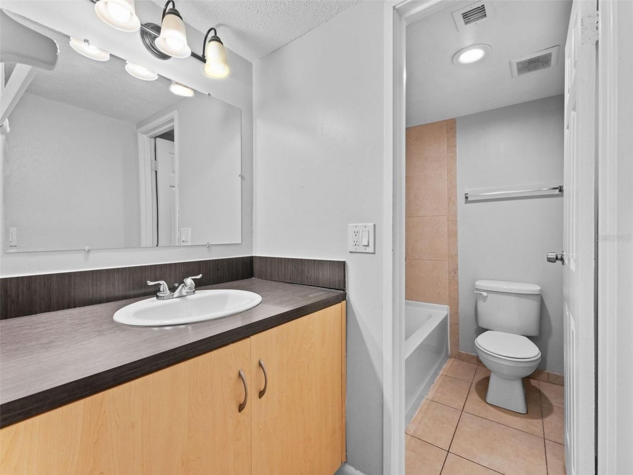 335 47th Avenue N, Saint Petersburg, FL 33703 Photo