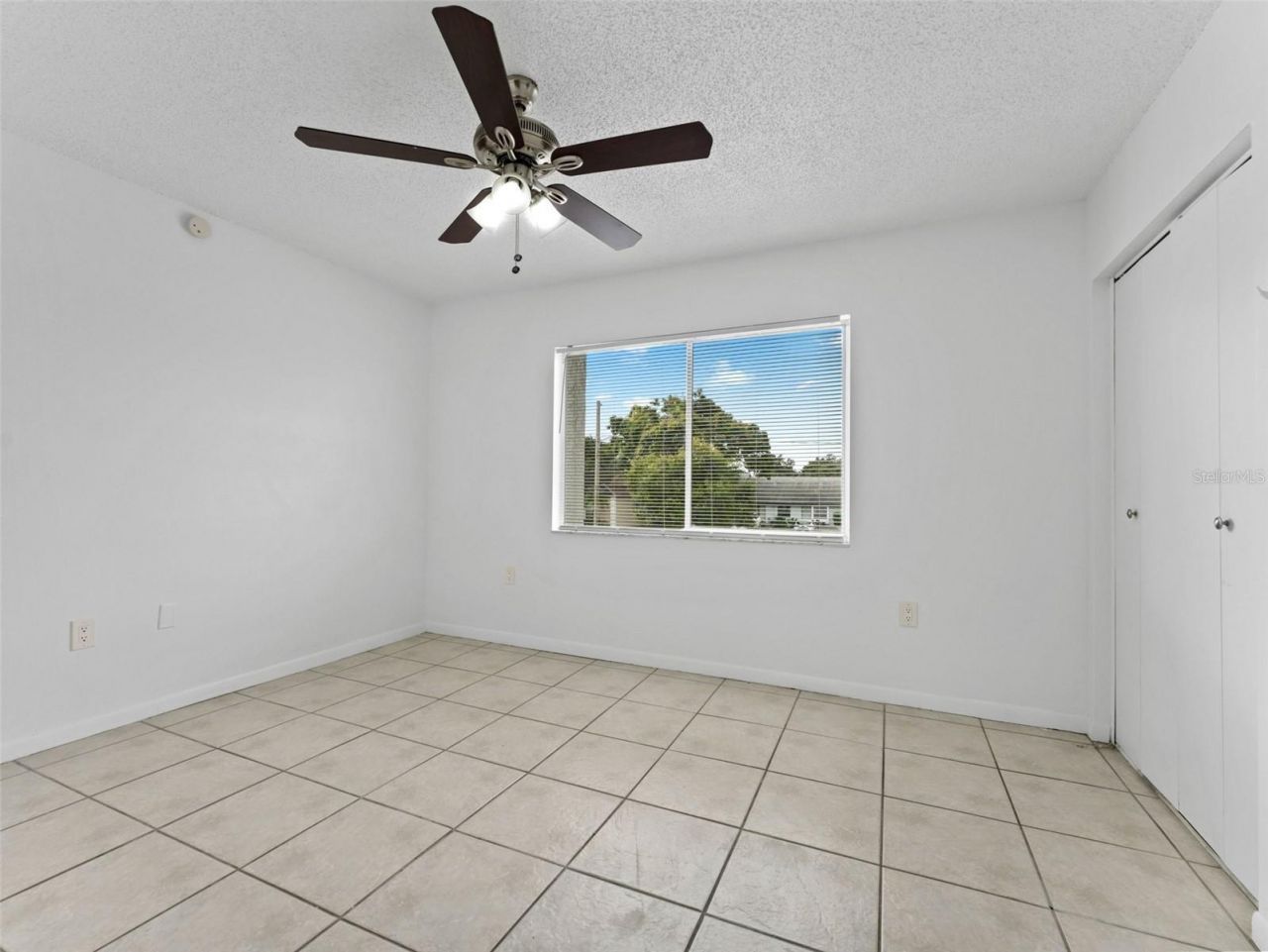 335 47th Avenue N, Saint Petersburg, FL 33703 Photo