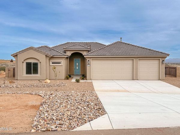 6879 E Vaquero Circle, Unit Lot 248, Hereford, AZ 85615