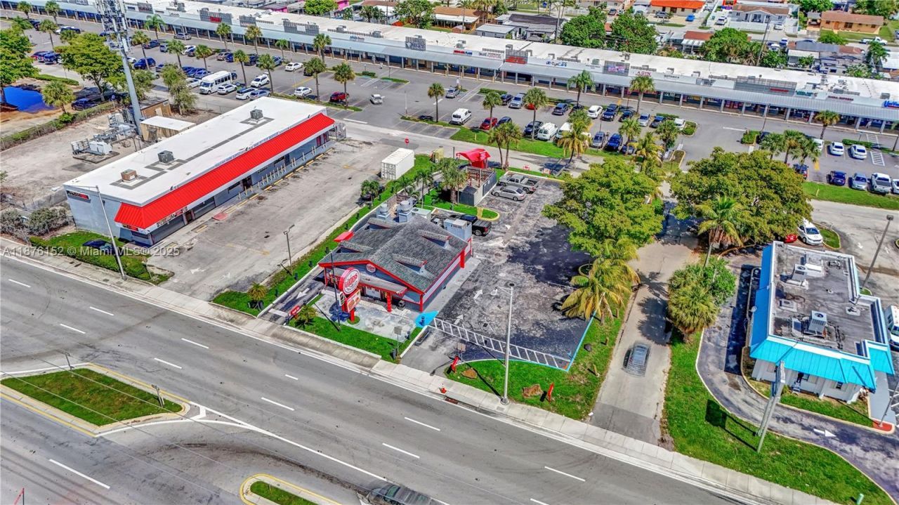 4775 NW 183rd St, Miami Gardens, FL 33055 Photo