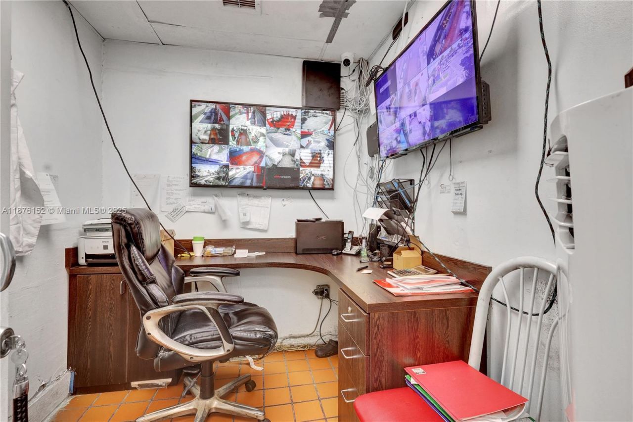 4775 NW 183rd St, Miami Gardens, FL 33055 Photo