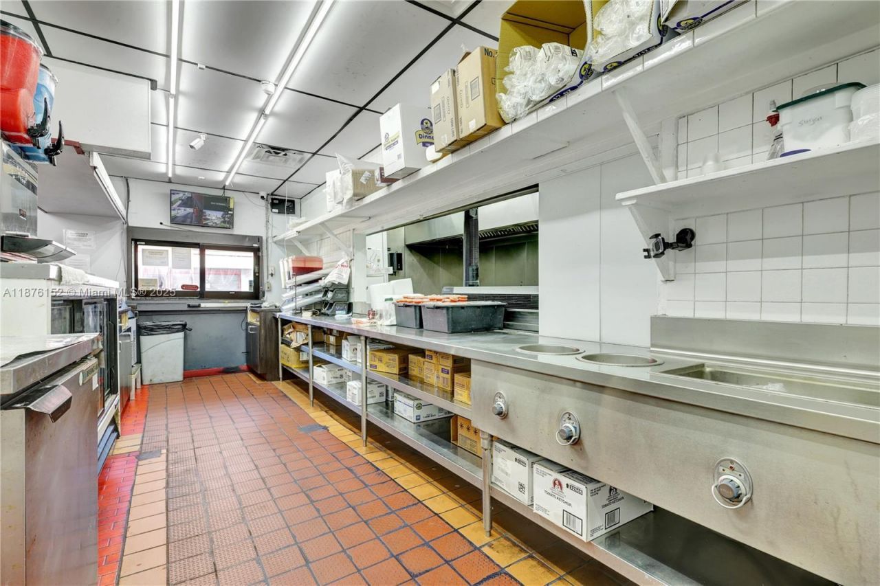 4775 NW 183rd St, Miami Gardens, FL 33055 Photo