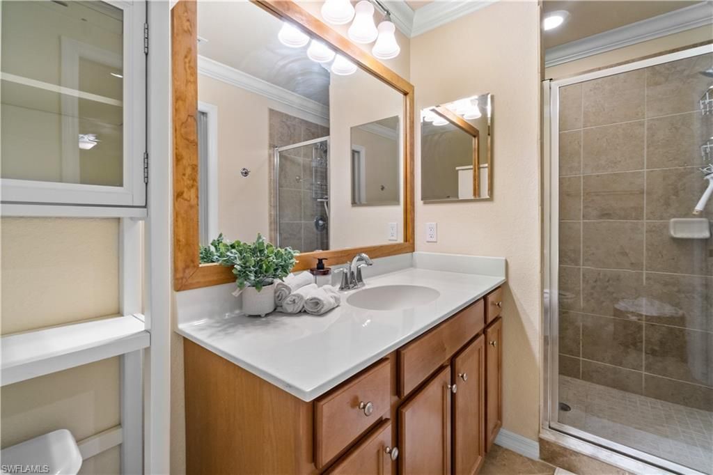 9727 Acqua Ct, Unit 436, Naples, FL 34113 Photo