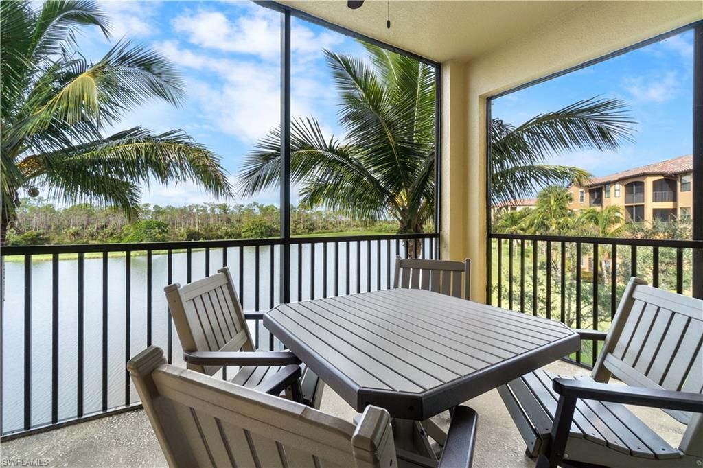 9727 Acqua Ct, Unit 436, Naples, FL 34113 Photo