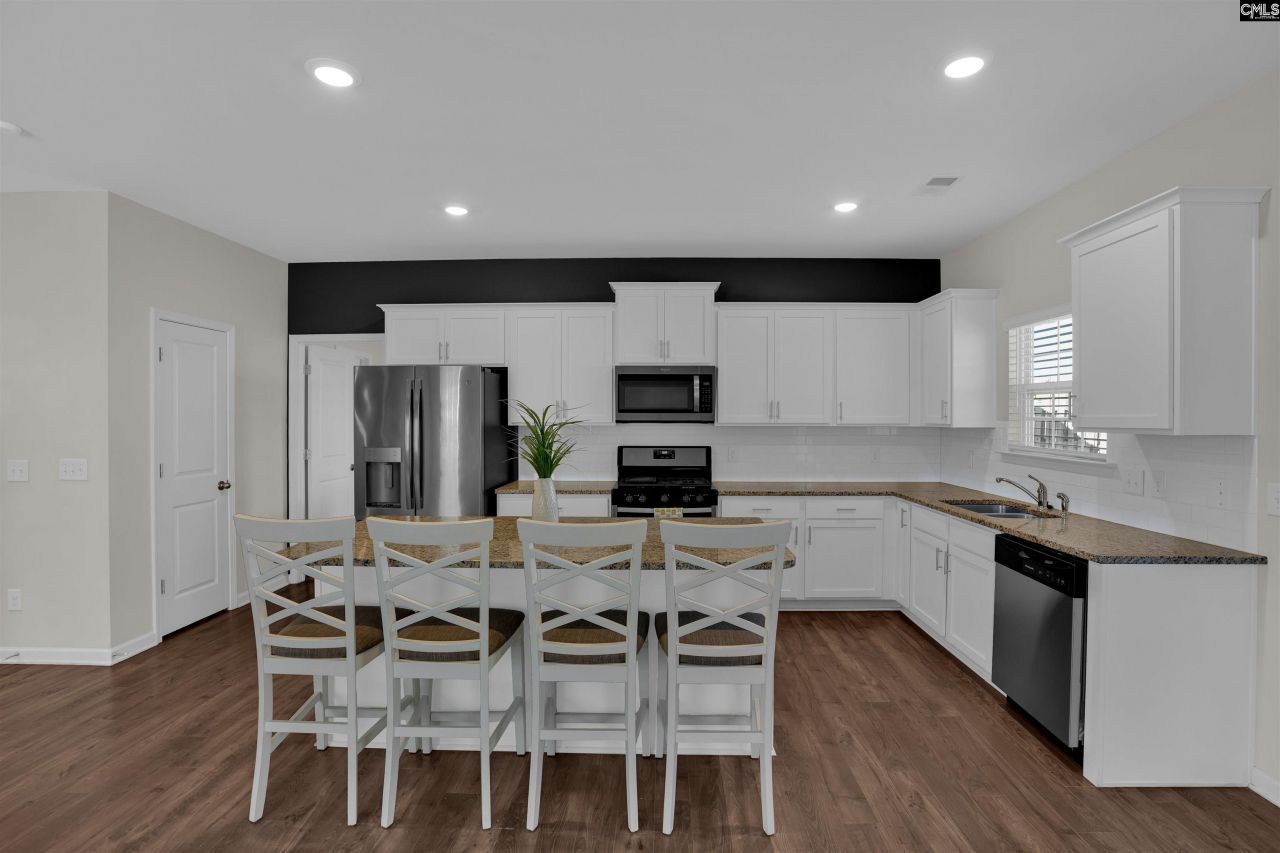 707 Channing Creek Lane Photo 18