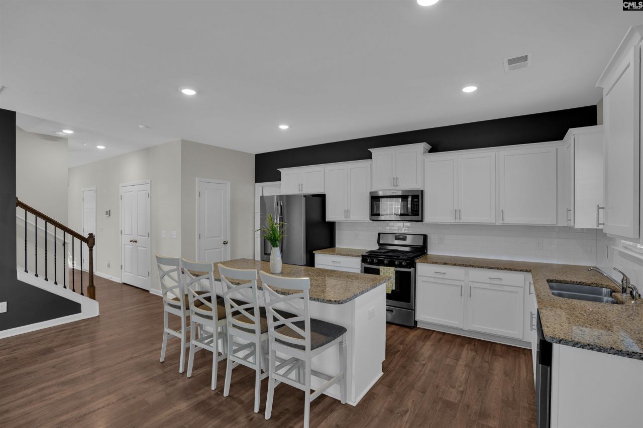 707 Channing Creek Lane Photo 19