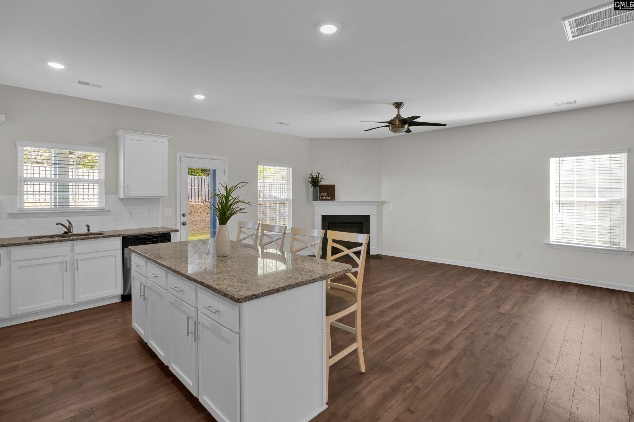 707 Channing Creek Lane Photo 21