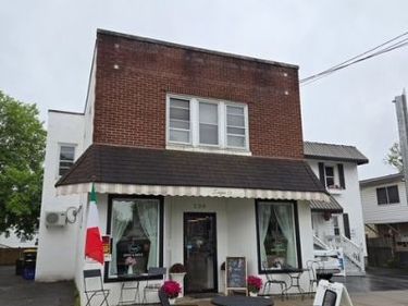 230 W Commercial Street, East Rochester, NY 14445