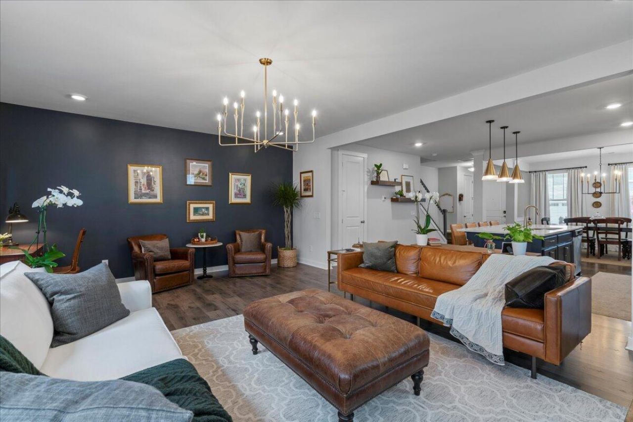 1011 Swamp Harrier Avenue Photo 16