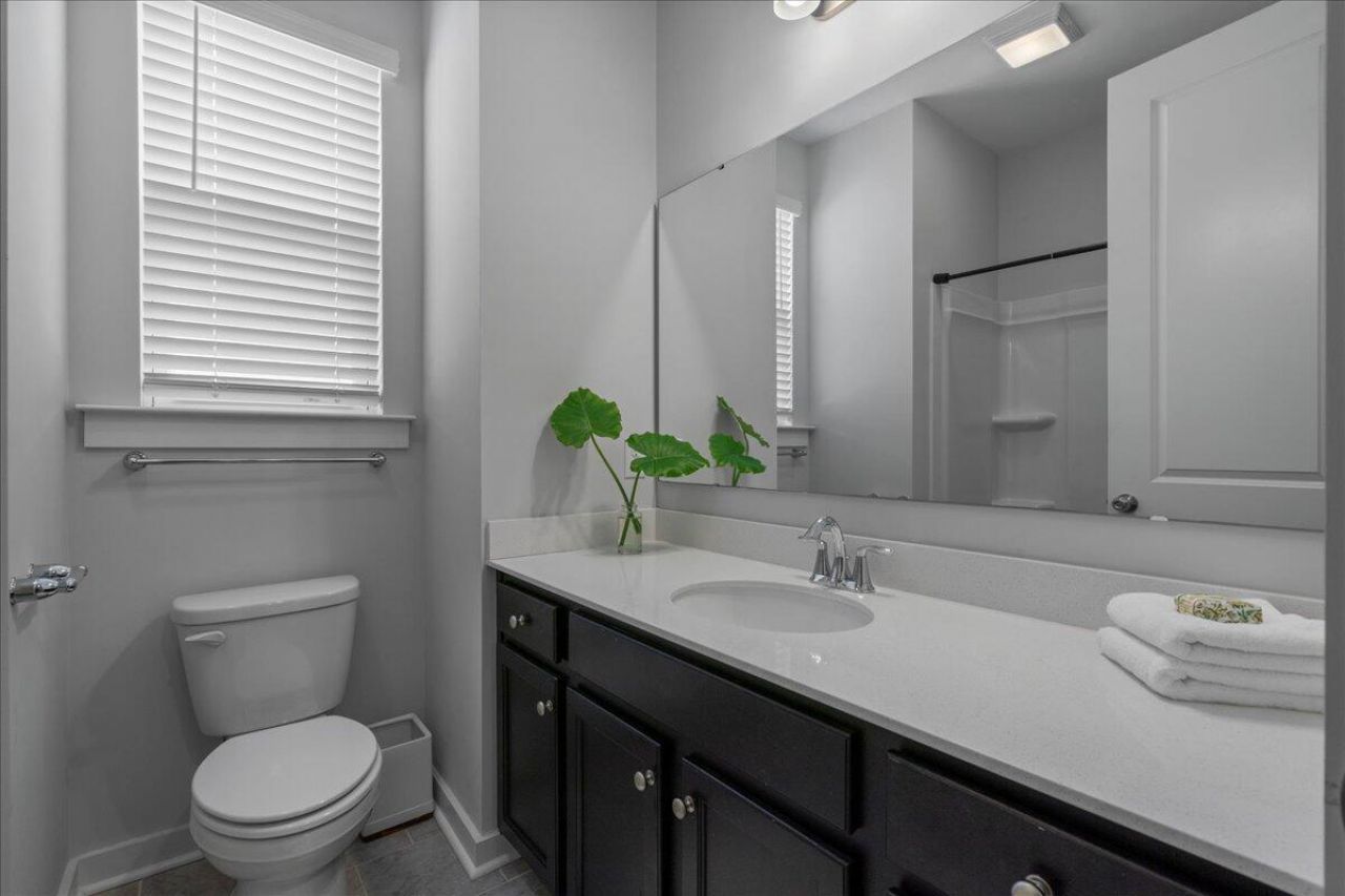 1011 Swamp Harrier Avenue Photo 28