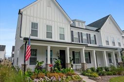 1011 Swamp Harrier Avenue photo 4