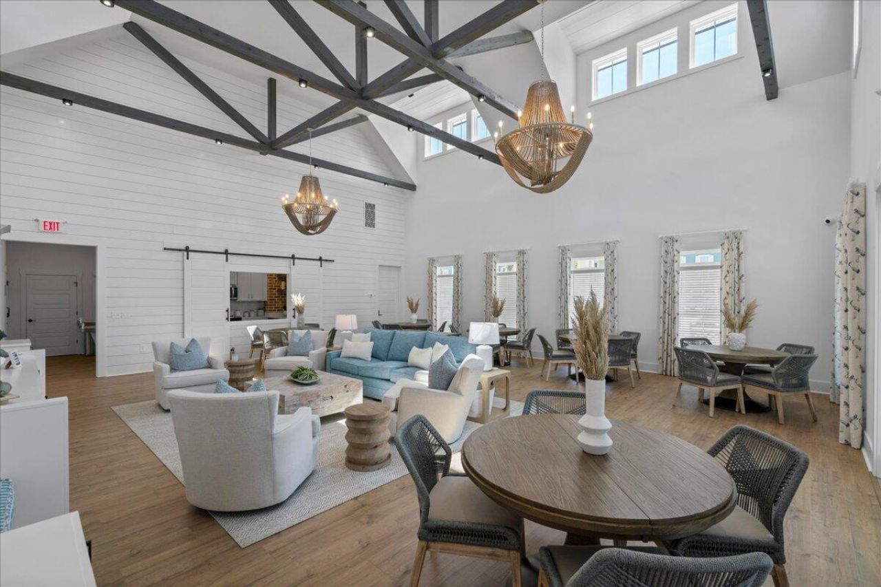 1011 Swamp Harrier Avenue Photo 37