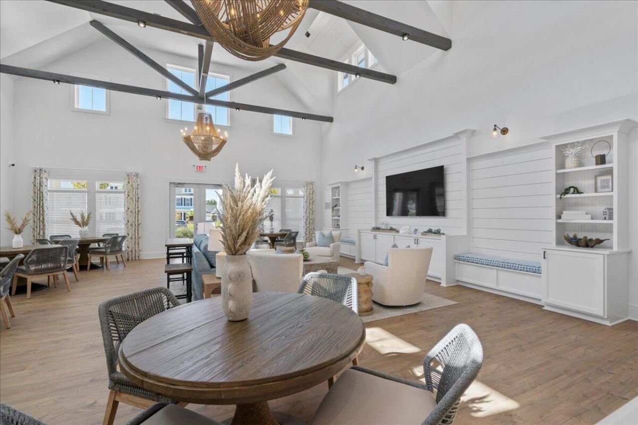 1011 Swamp Harrier Avenue Photo 39