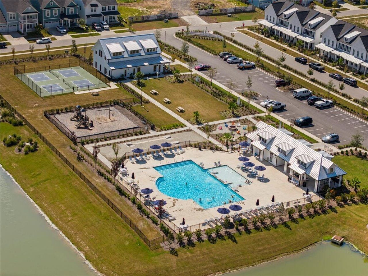 1011 Swamp Harrier Avenue Photo 45