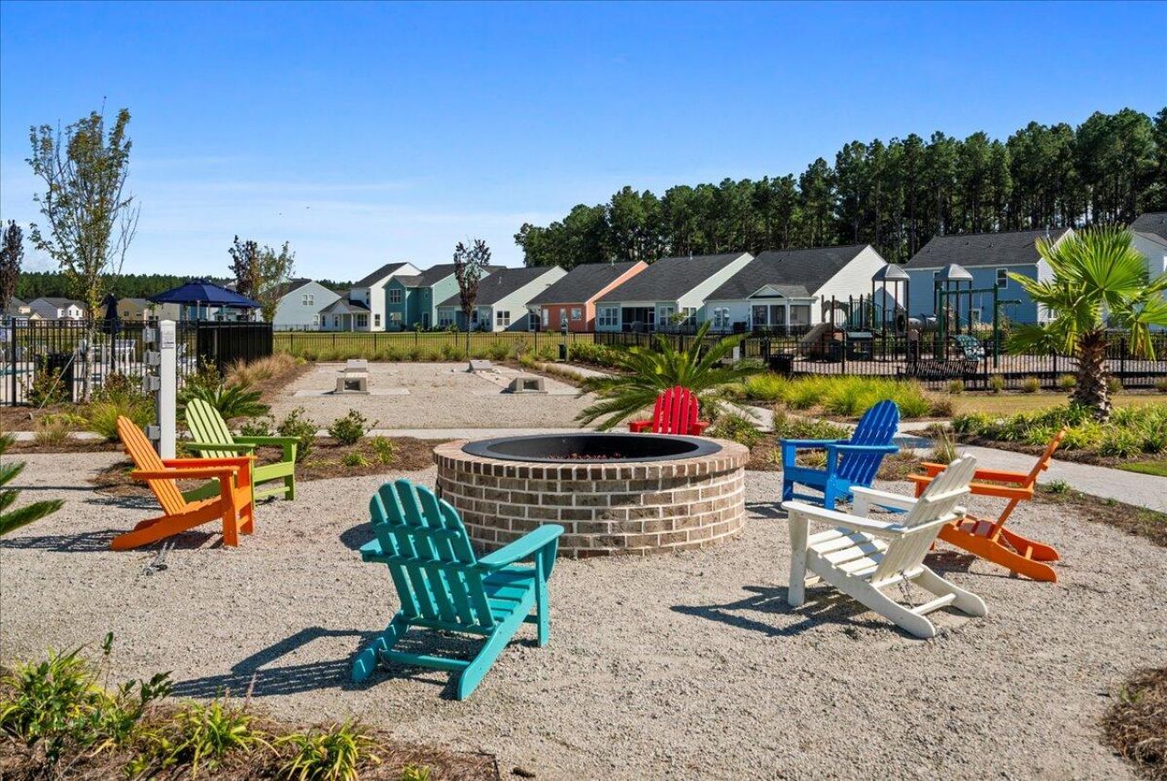 1011 Swamp Harrier Avenue Photo 48