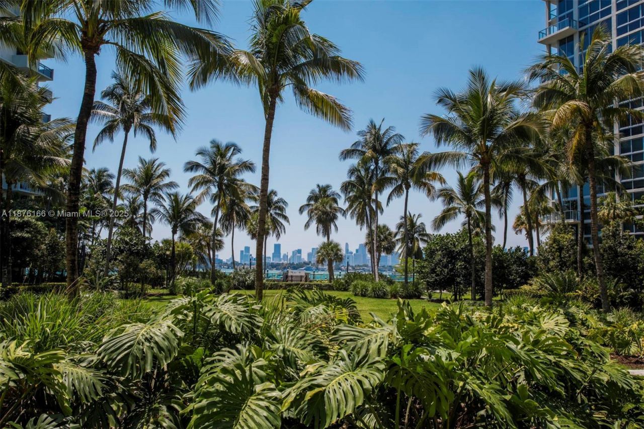 1500 Bay Rd, Unit 866S, Miami Beach, FL 33139 Photo