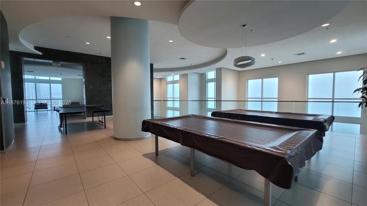 1900 N Bayshore Dr, Unit 2009, Miami, FL 33132 Photo
