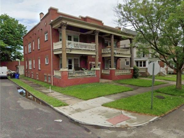 3820 Riverside Avenue, Cleveland, OH 44109