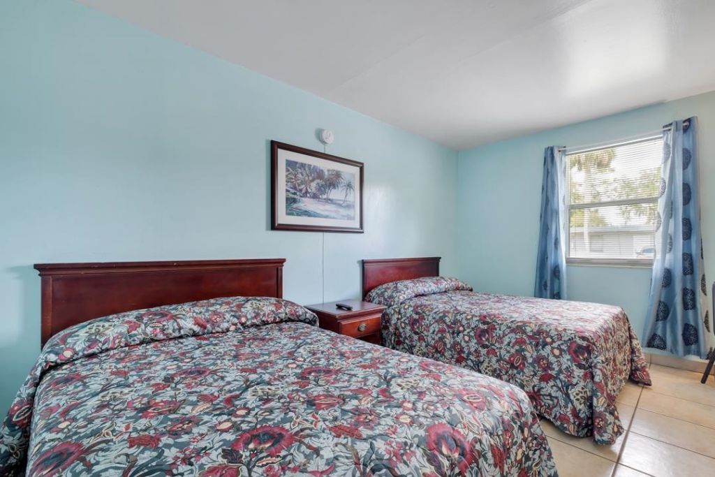 317 N Byron Butler Parkway, Perry, FL 32347 Photo