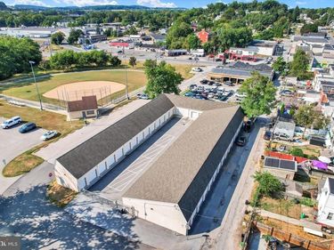 370 S SHERIDAN, YORK, PA 17401