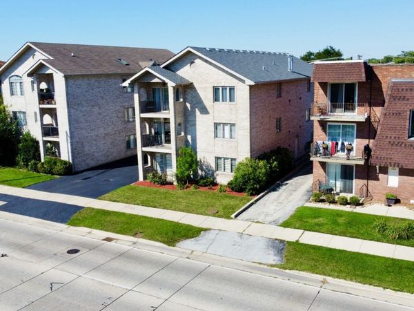 10620 S CENTRAL Avenue, Unit 1A, Chicago Ridge, IL 60415