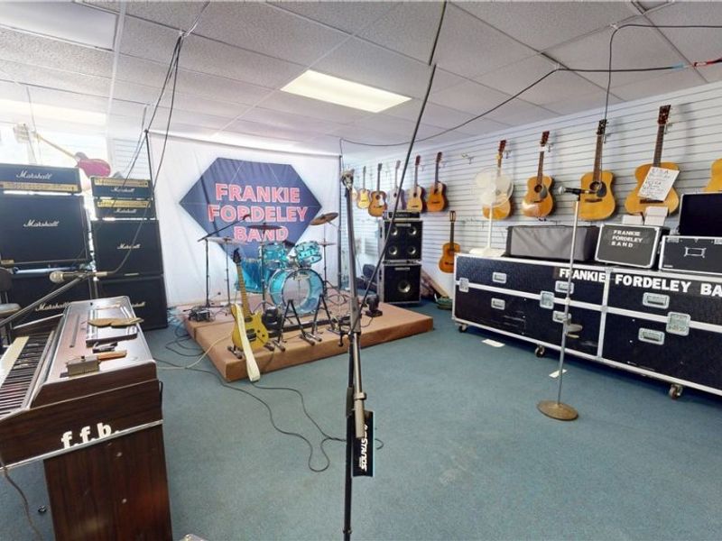 4922 Mahoning Avenue NW, Champion, OH 44483 Photo 20