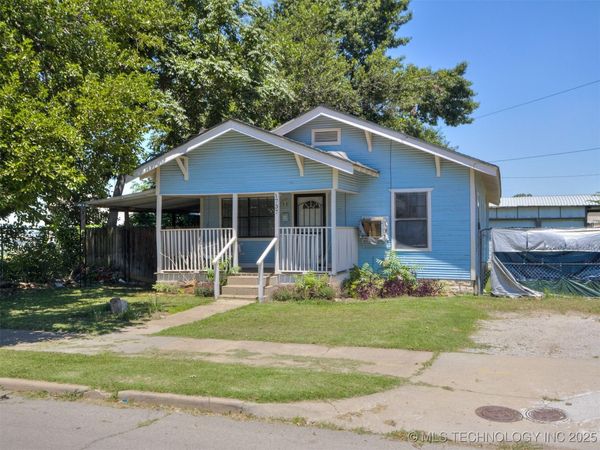 1737 E 8th Street, Tulsa, OK 74104