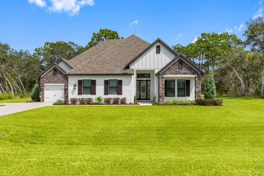 17062 Nokota Avenue, Hudson, FL 34667 Main Photo