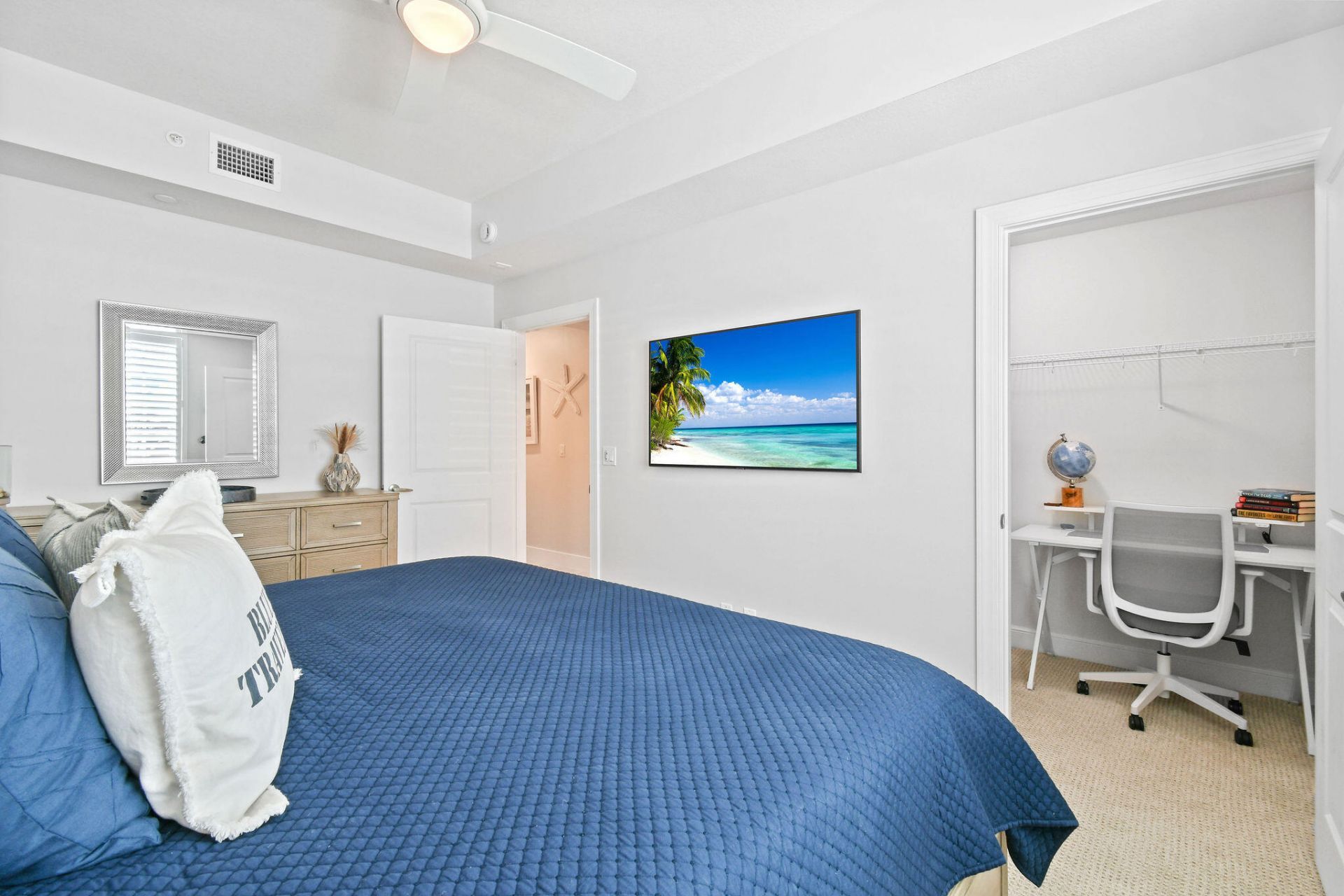 915 Bay Colony Drive S, Juno Beach, FL 33408 Photo