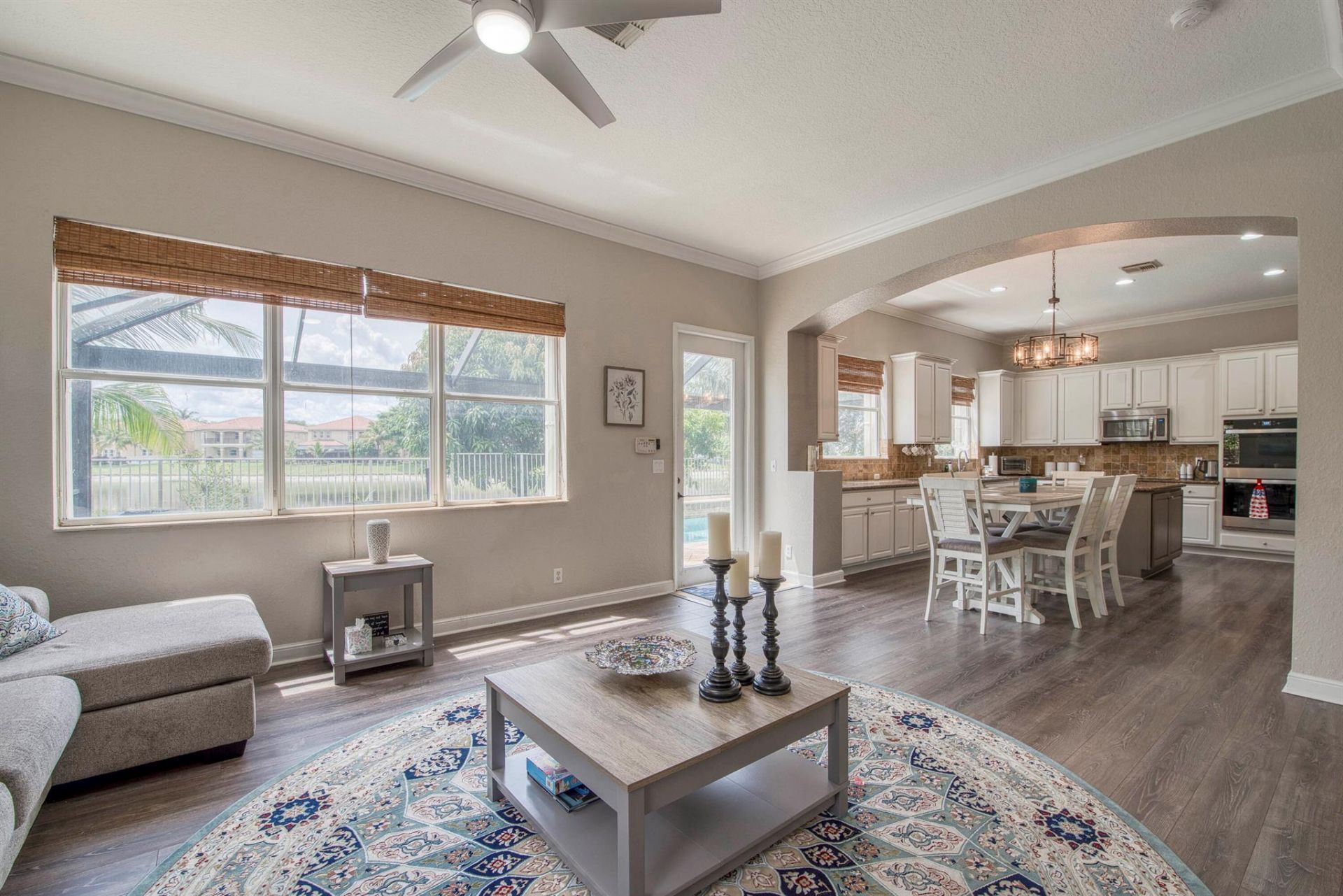 410 Cresta Circle, West Palm Beach, FL 33413 Photo