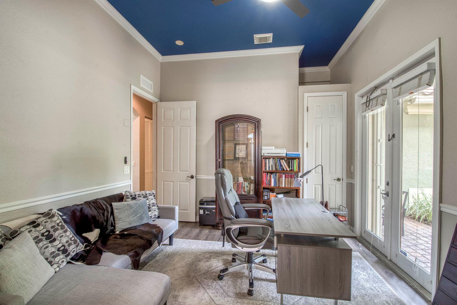 410 Cresta Circle, West Palm Beach, FL 33413 Photo