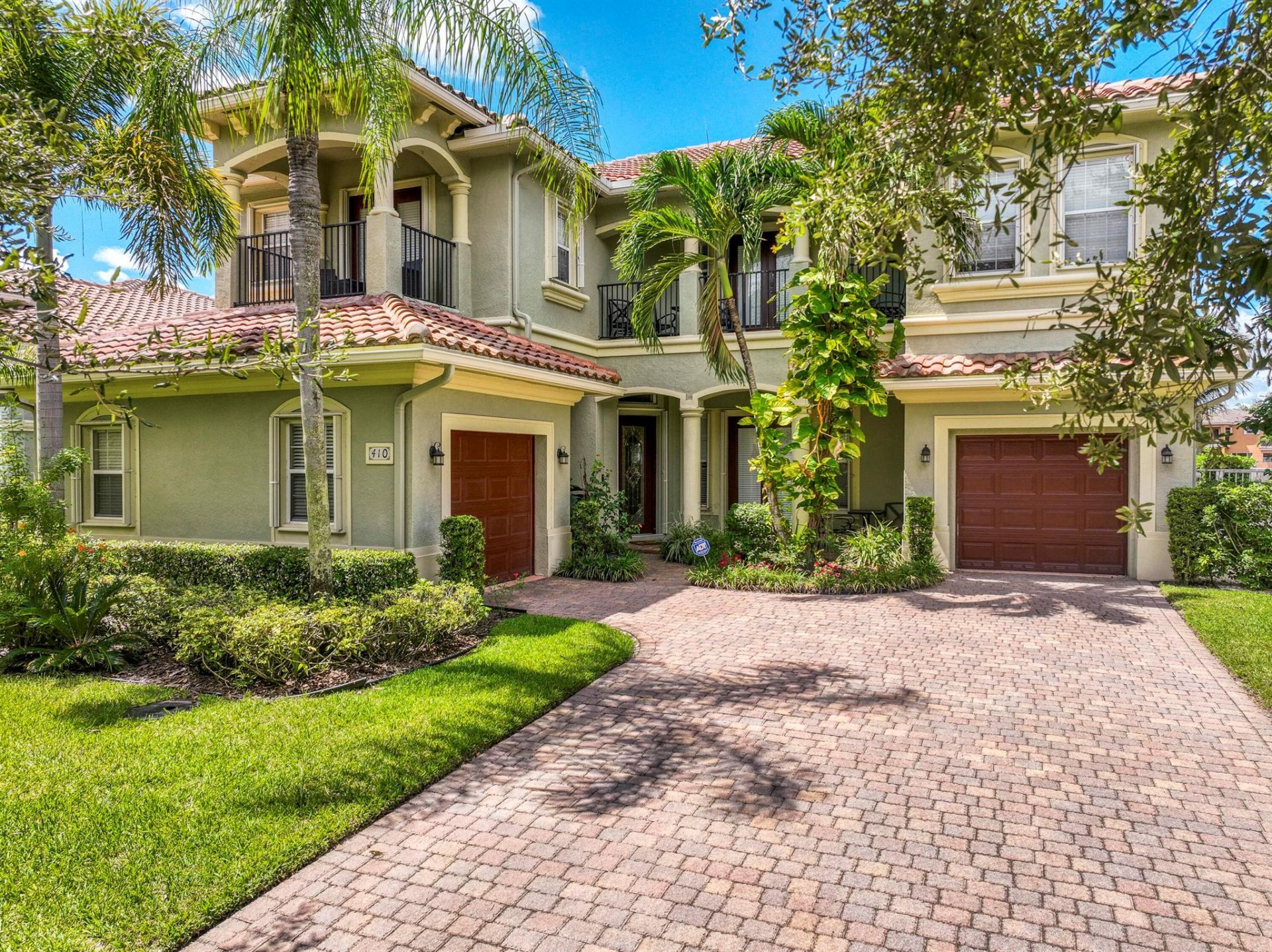410 Cresta Circle, West Palm Beach, FL 33413 Photo